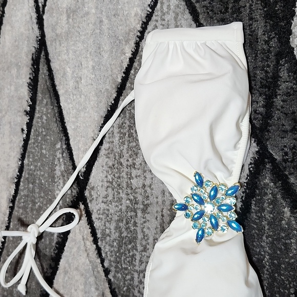 VICTORIA SECRET 2013 RHINESTONES METAL ACCENT HALTER BANDEAU BIKINI SWIMSUIT - Picture 6 of 16